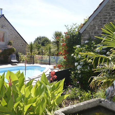 La Ferme De Kerraoul Bed & Breakfast Combrit ภายนอก รูปภาพ