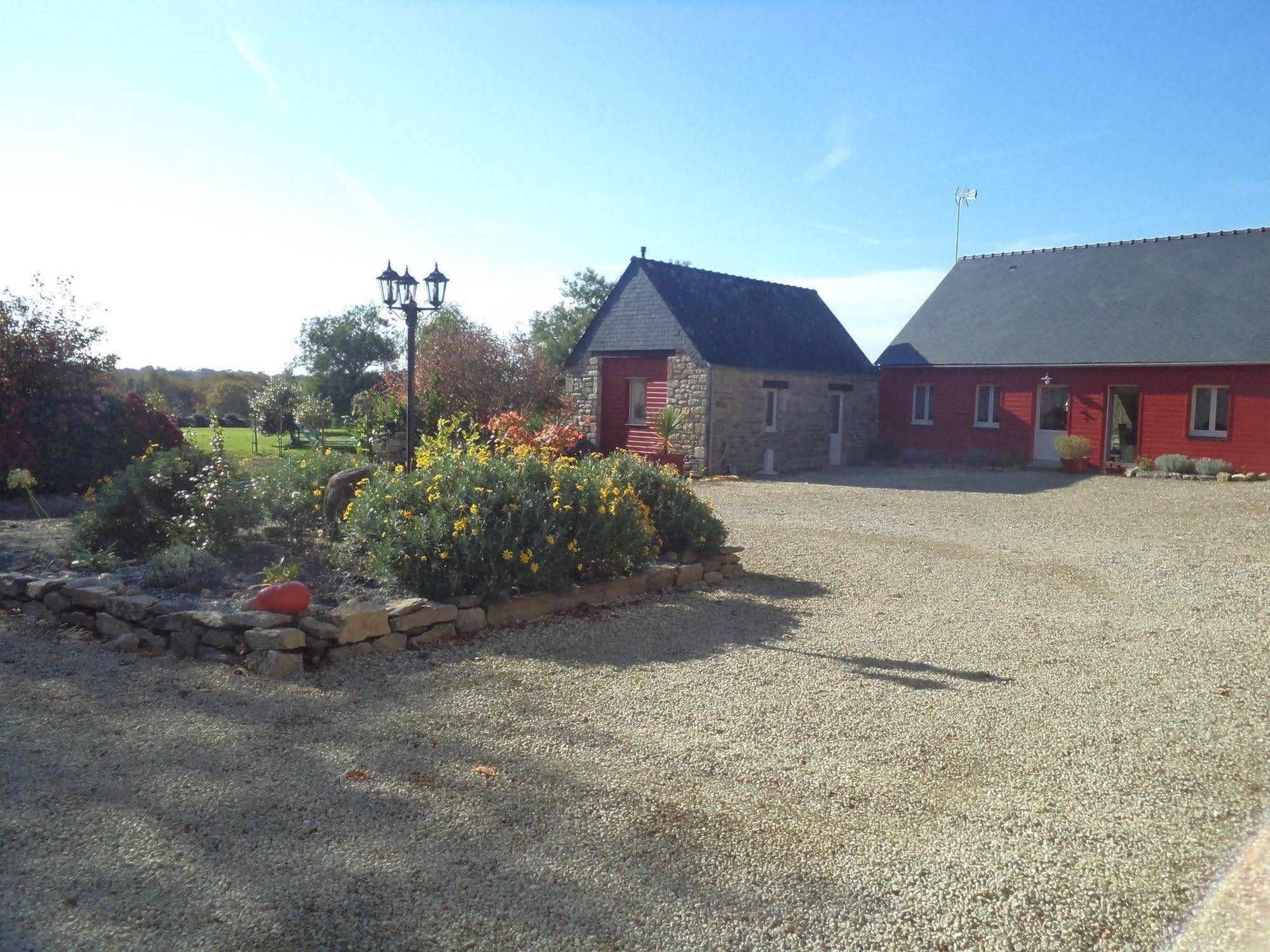 La Ferme De Kerraoul Bed & Breakfast Combrit ภายนอก รูปภาพ